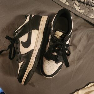 Nike Panda Dunks